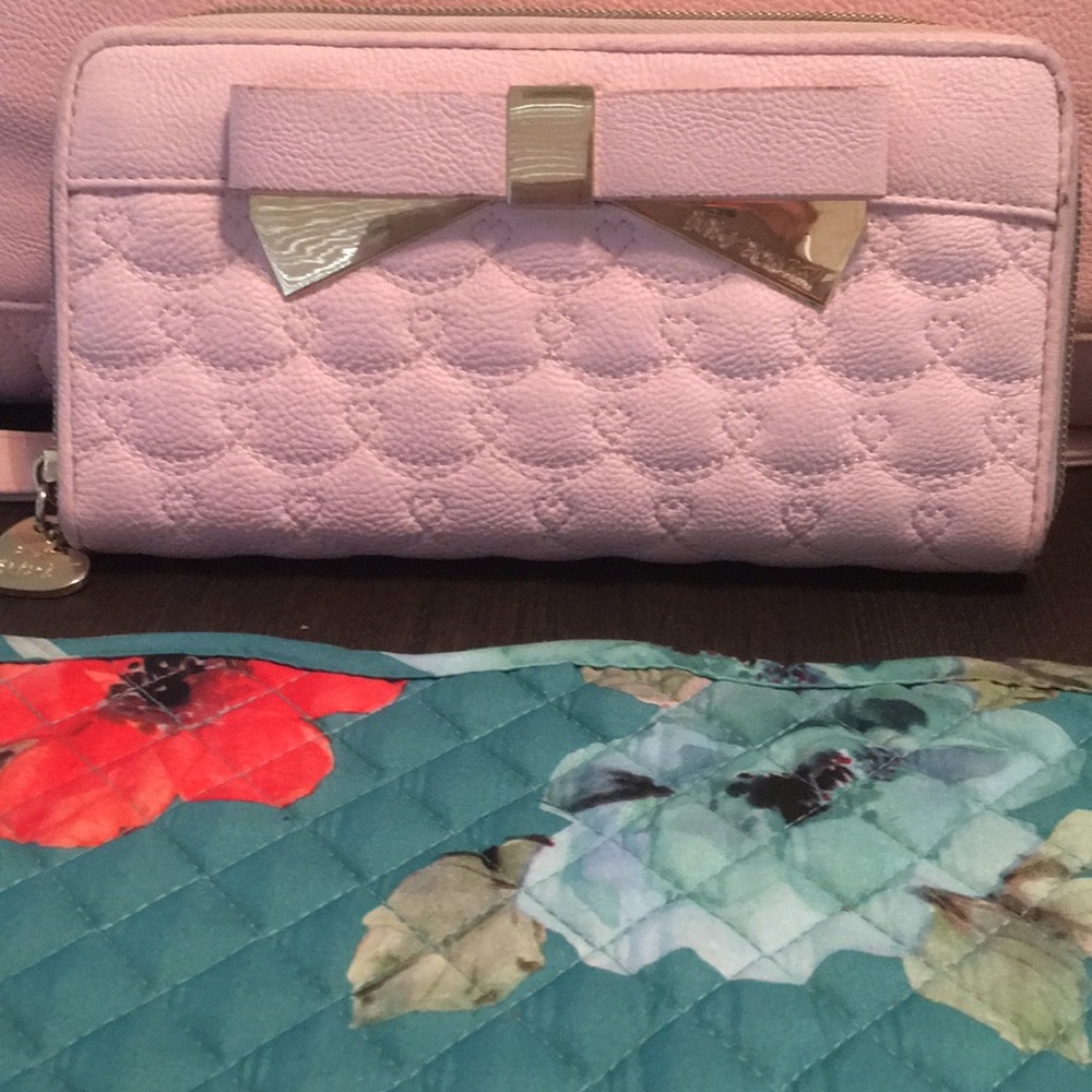 Betsey Johnson wallet